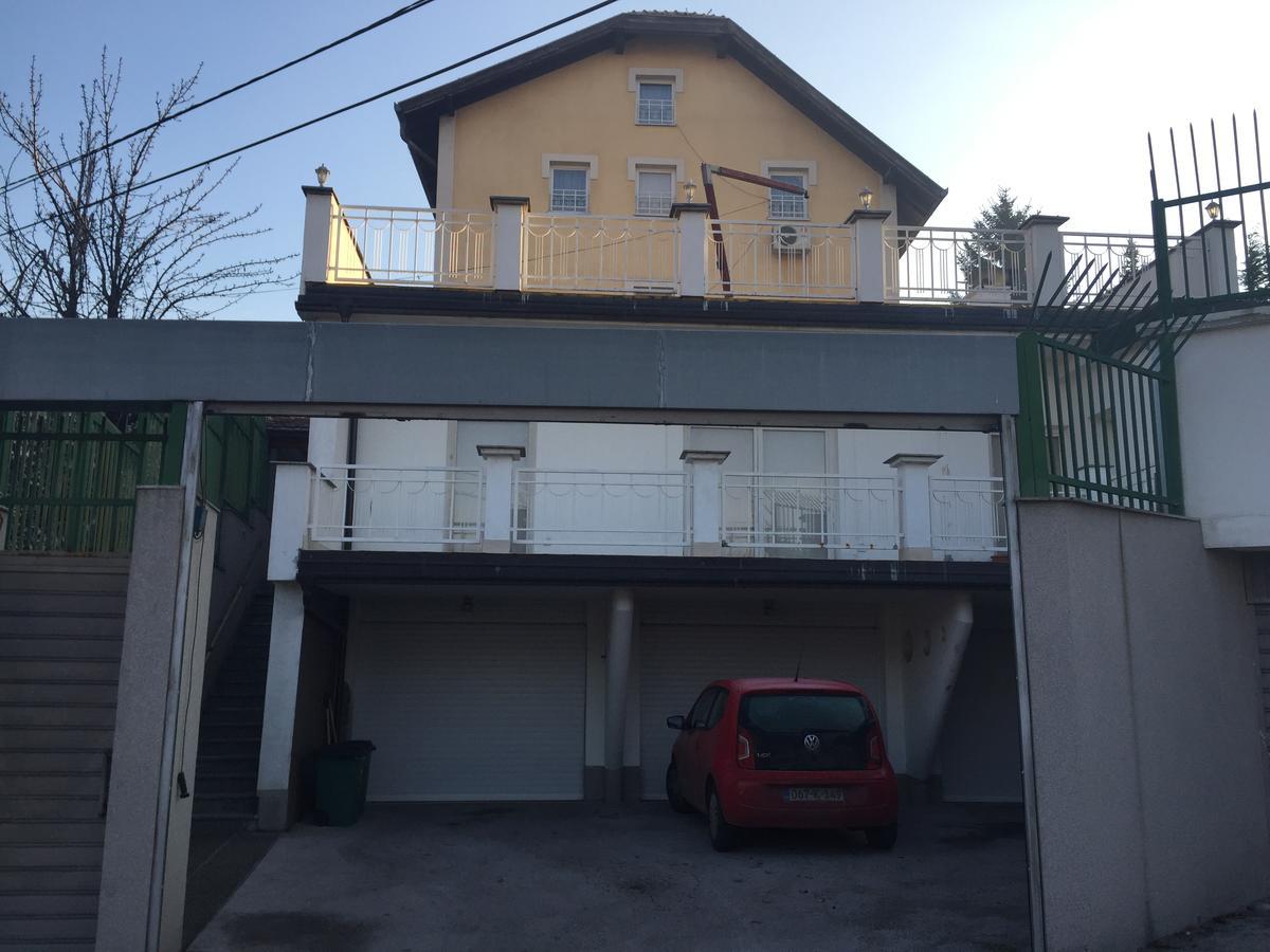 Apartments Villa Irma SJJ Exteriör bild